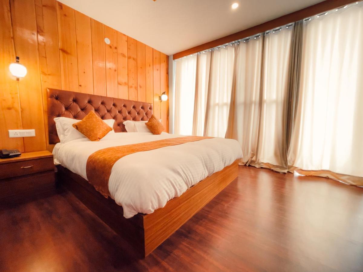 Hotel New Vistas มะนาลี ภายนอก รูปภาพ